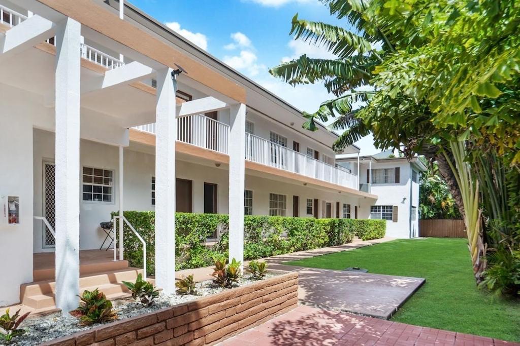 Amazing 5 - Bed Apartments Perfect For A Large Family Bal Harbour Zewnętrze zdjęcie