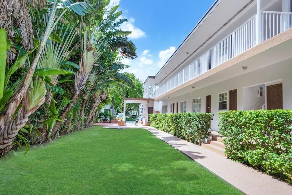 Amazing 5 - Bed Apartments Perfect For A Large Family Bal Harbour Zewnętrze zdjęcie