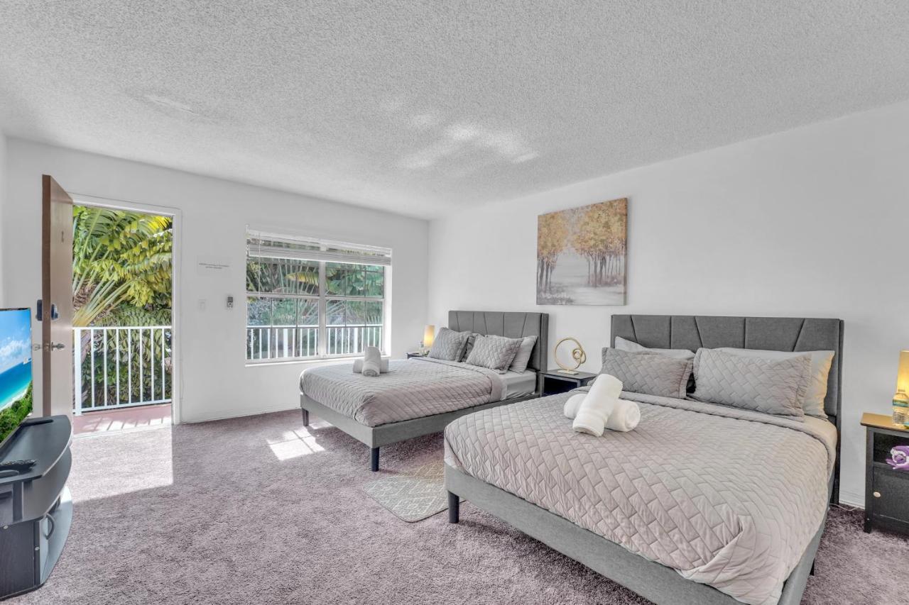 Amazing 5 - Bed Apartments Perfect For A Large Family Bal Harbour Zewnętrze zdjęcie